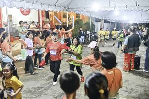 BIB: 
                            <button type="button" onclick="openModal(26305904)" class="btn btn-primary btn-sm float-right btn-popup" data-toggle="modal" data-target=".modal-high-quality">
                        <i class="fas fa-shopping-cart"></i> Add to Cart
                    </button>
                                            <button type="button" onclick="isThisMe(26305904, true)" class="btn btn-success btn-sm float-right btn-popup btn-isme hidden" data-toggle="tooltip" data-placement="bottom" title="นี่คือรูปของคุณใช่ไหม คลิกที่นี่เพื่อเอาเข้าอัลบั้ม">
                        <i class="fas fa-plus"></i> Add to album
                    </button>
                    <button type="button" onclick="isThisMe(26305904, false)" class="btn btn-warning btn-sm float-right btn-popup btn-isnotme hidden">
                        <i class="fas fa-ban"></i> Remove from album
                    </button>