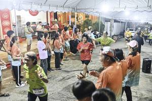 BIB: 
                            <button type="button" onclick="openModal(26305674)" class="btn btn-primary btn-sm float-right btn-popup" data-toggle="modal" data-target=".modal-high-quality">
                        <i class="fas fa-shopping-cart"></i> Add to Cart
                    </button>
                                            <button type="button" onclick="isThisMe(26305674, true)" class="btn btn-success btn-sm float-right btn-popup btn-isme hidden" data-toggle="tooltip" data-placement="bottom" title="นี่คือรูปของคุณใช่ไหม คลิกที่นี่เพื่อเอาเข้าอัลบั้ม">
                        <i class="fas fa-plus"></i> Add to album
                    </button>
                    <button type="button" onclick="isThisMe(26305674, false)" class="btn btn-warning btn-sm float-right btn-popup btn-isnotme hidden">
                        <i class="fas fa-ban"></i> Remove from album
                    </button>