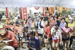 BIB: 
                            <button type="button" onclick="openModal(26305637)" class="btn btn-primary btn-sm float-right btn-popup" data-toggle="modal" data-target=".modal-high-quality">
                        <i class="fas fa-shopping-cart"></i> Add to Cart
                    </button>
                                            <button type="button" onclick="isThisMe(26305637, true)" class="btn btn-success btn-sm float-right btn-popup btn-isme hidden" data-toggle="tooltip" data-placement="bottom" title="นี่คือรูปของคุณใช่ไหม คลิกที่นี่เพื่อเอาเข้าอัลบั้ม">
                        <i class="fas fa-plus"></i> Add to album
                    </button>
                    <button type="button" onclick="isThisMe(26305637, false)" class="btn btn-warning btn-sm float-right btn-popup btn-isnotme hidden">
                        <i class="fas fa-ban"></i> Remove from album
                    </button>