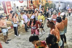 BIB: 
                            <button type="button" onclick="openModal(26305690)" class="btn btn-primary btn-sm float-right btn-popup" data-toggle="modal" data-target=".modal-high-quality">
                        <i class="fas fa-shopping-cart"></i> Add to Cart
                    </button>
                                            <button type="button" onclick="isThisMe(26305690, true)" class="btn btn-success btn-sm float-right btn-popup btn-isme hidden" data-toggle="tooltip" data-placement="bottom" title="นี่คือรูปของคุณใช่ไหม คลิกที่นี่เพื่อเอาเข้าอัลบั้ม">
                        <i class="fas fa-plus"></i> Add to album
                    </button>
                    <button type="button" onclick="isThisMe(26305690, false)" class="btn btn-warning btn-sm float-right btn-popup btn-isnotme hidden">
                        <i class="fas fa-ban"></i> Remove from album
                    </button>