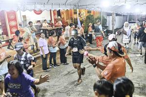 BIB: 
                            <button type="button" onclick="openModal(26305682)" class="btn btn-primary btn-sm float-right btn-popup" data-toggle="modal" data-target=".modal-high-quality">
                        <i class="fas fa-shopping-cart"></i> Add to Cart
                    </button>
                                            <button type="button" onclick="isThisMe(26305682, true)" class="btn btn-success btn-sm float-right btn-popup btn-isme hidden" data-toggle="tooltip" data-placement="bottom" title="นี่คือรูปของคุณใช่ไหม คลิกที่นี่เพื่อเอาเข้าอัลบั้ม">
                        <i class="fas fa-plus"></i> Add to album
                    </button>
                    <button type="button" onclick="isThisMe(26305682, false)" class="btn btn-warning btn-sm float-right btn-popup btn-isnotme hidden">
                        <i class="fas fa-ban"></i> Remove from album
                    </button>