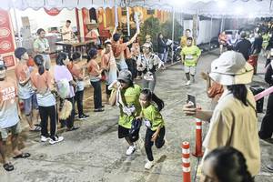 BIB: 
                            <button type="button" onclick="openModal(26305399)" class="btn btn-primary btn-sm float-right btn-popup" data-toggle="modal" data-target=".modal-high-quality">
                        <i class="fas fa-shopping-cart"></i> Add to Cart
                    </button>
                                            <button type="button" onclick="isThisMe(26305399, true)" class="btn btn-success btn-sm float-right btn-popup btn-isme hidden" data-toggle="tooltip" data-placement="bottom" title="นี่คือรูปของคุณใช่ไหม คลิกที่นี่เพื่อเอาเข้าอัลบั้ม">
                        <i class="fas fa-plus"></i> Add to album
                    </button>
                    <button type="button" onclick="isThisMe(26305399, false)" class="btn btn-warning btn-sm float-right btn-popup btn-isnotme hidden">
                        <i class="fas fa-ban"></i> Remove from album
                    </button>