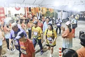 BIB: 
                            <button type="button" onclick="openModal(26305813)" class="btn btn-primary btn-sm float-right btn-popup" data-toggle="modal" data-target=".modal-high-quality">
                        <i class="fas fa-shopping-cart"></i> Add to Cart
                    </button>
                                            <button type="button" onclick="isThisMe(26305813, true)" class="btn btn-success btn-sm float-right btn-popup btn-isme hidden" data-toggle="tooltip" data-placement="bottom" title="นี่คือรูปของคุณใช่ไหม คลิกที่นี่เพื่อเอาเข้าอัลบั้ม">
                        <i class="fas fa-plus"></i> Add to album
                    </button>
                    <button type="button" onclick="isThisMe(26305813, false)" class="btn btn-warning btn-sm float-right btn-popup btn-isnotme hidden">
                        <i class="fas fa-ban"></i> Remove from album
                    </button>