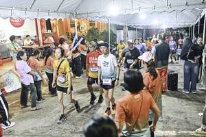 BIB: 
                            <button type="button" onclick="openModal(26305867)" class="btn btn-primary btn-sm float-right btn-popup" data-toggle="modal" data-target=".modal-high-quality">
                        <i class="fas fa-shopping-cart"></i> Add to Cart
                    </button>
                                            <button type="button" onclick="isThisMe(26305867, true)" class="btn btn-success btn-sm float-right btn-popup btn-isme hidden" data-toggle="tooltip" data-placement="bottom" title="นี่คือรูปของคุณใช่ไหม คลิกที่นี่เพื่อเอาเข้าอัลบั้ม">
                        <i class="fas fa-plus"></i> Add to album
                    </button>
                    <button type="button" onclick="isThisMe(26305867, false)" class="btn btn-warning btn-sm float-right btn-popup btn-isnotme hidden">
                        <i class="fas fa-ban"></i> Remove from album
                    </button>