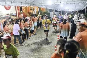 BIB: 
                            <button type="button" onclick="openModal(26304882)" class="btn btn-primary btn-sm float-right btn-popup" data-toggle="modal" data-target=".modal-high-quality">
                        <i class="fas fa-shopping-cart"></i> Add to Cart
                    </button>
                                            <button type="button" onclick="isThisMe(26304882, true)" class="btn btn-success btn-sm float-right btn-popup btn-isme hidden" data-toggle="tooltip" data-placement="bottom" title="นี่คือรูปของคุณใช่ไหม คลิกที่นี่เพื่อเอาเข้าอัลบั้ม">
                        <i class="fas fa-plus"></i> Add to album
                    </button>
                    <button type="button" onclick="isThisMe(26304882, false)" class="btn btn-warning btn-sm float-right btn-popup btn-isnotme hidden">
                        <i class="fas fa-ban"></i> Remove from album
                    </button>