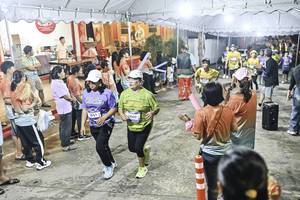 BIB: 
                            <button type="button" onclick="openModal(26305595)" class="btn btn-primary btn-sm float-right btn-popup" data-toggle="modal" data-target=".modal-high-quality">
                        <i class="fas fa-shopping-cart"></i> Add to Cart
                    </button>
                                            <button type="button" onclick="isThisMe(26305595, true)" class="btn btn-success btn-sm float-right btn-popup btn-isme hidden" data-toggle="tooltip" data-placement="bottom" title="นี่คือรูปของคุณใช่ไหม คลิกที่นี่เพื่อเอาเข้าอัลบั้ม">
                        <i class="fas fa-plus"></i> Add to album
                    </button>
                    <button type="button" onclick="isThisMe(26305595, false)" class="btn btn-warning btn-sm float-right btn-popup btn-isnotme hidden">
                        <i class="fas fa-ban"></i> Remove from album
                    </button>