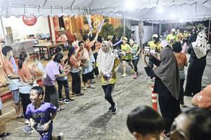 BIB: 
                            <button type="button" onclick="openModal(26304961)" class="btn btn-primary btn-sm float-right btn-popup" data-toggle="modal" data-target=".modal-high-quality">
                        <i class="fas fa-shopping-cart"></i> Add to Cart
                    </button>
                                            <button type="button" onclick="isThisMe(26304961, true)" class="btn btn-success btn-sm float-right btn-popup btn-isme hidden" data-toggle="tooltip" data-placement="bottom" title="นี่คือรูปของคุณใช่ไหม คลิกที่นี่เพื่อเอาเข้าอัลบั้ม">
                        <i class="fas fa-plus"></i> Add to album
                    </button>
                    <button type="button" onclick="isThisMe(26304961, false)" class="btn btn-warning btn-sm float-right btn-popup btn-isnotme hidden">
                        <i class="fas fa-ban"></i> Remove from album
                    </button>