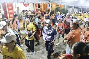 BIB: 
                            <button type="button" onclick="openModal(26305645)" class="btn btn-primary btn-sm float-right btn-popup" data-toggle="modal" data-target=".modal-high-quality">
                        <i class="fas fa-shopping-cart"></i> Add to Cart
                    </button>
                                            <button type="button" onclick="isThisMe(26305645, true)" class="btn btn-success btn-sm float-right btn-popup btn-isme hidden" data-toggle="tooltip" data-placement="bottom" title="นี่คือรูปของคุณใช่ไหม คลิกที่นี่เพื่อเอาเข้าอัลบั้ม">
                        <i class="fas fa-plus"></i> Add to album
                    </button>
                    <button type="button" onclick="isThisMe(26305645, false)" class="btn btn-warning btn-sm float-right btn-popup btn-isnotme hidden">
                        <i class="fas fa-ban"></i> Remove from album
                    </button>