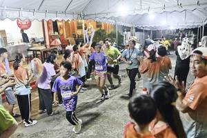 BIB: 
                            <button type="button" onclick="openModal(26304829)" class="btn btn-primary btn-sm float-right btn-popup" data-toggle="modal" data-target=".modal-high-quality">
                        <i class="fas fa-shopping-cart"></i> Add to Cart
                    </button>
                                            <button type="button" onclick="isThisMe(26304829, true)" class="btn btn-success btn-sm float-right btn-popup btn-isme hidden" data-toggle="tooltip" data-placement="bottom" title="นี่คือรูปของคุณใช่ไหม คลิกที่นี่เพื่อเอาเข้าอัลบั้ม">
                        <i class="fas fa-plus"></i> Add to album
                    </button>
                    <button type="button" onclick="isThisMe(26304829, false)" class="btn btn-warning btn-sm float-right btn-popup btn-isnotme hidden">
                        <i class="fas fa-ban"></i> Remove from album
                    </button>