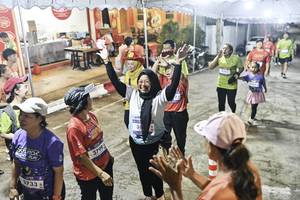 BIB: 
                            <button type="button" onclick="openModal(26306090)" class="btn btn-primary btn-sm float-right btn-popup" data-toggle="modal" data-target=".modal-high-quality">
                        <i class="fas fa-shopping-cart"></i> Add to Cart
                    </button>
                                            <button type="button" onclick="isThisMe(26306090, true)" class="btn btn-success btn-sm float-right btn-popup btn-isme hidden" data-toggle="tooltip" data-placement="bottom" title="นี่คือรูปของคุณใช่ไหม คลิกที่นี่เพื่อเอาเข้าอัลบั้ม">
                        <i class="fas fa-plus"></i> Add to album
                    </button>
                    <button type="button" onclick="isThisMe(26306090, false)" class="btn btn-warning btn-sm float-right btn-popup btn-isnotme hidden">
                        <i class="fas fa-ban"></i> Remove from album
                    </button>