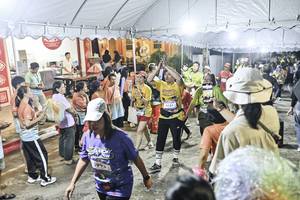 BIB: 
                            <button type="button" onclick="openModal(26305525)" class="btn btn-primary btn-sm float-right btn-popup" data-toggle="modal" data-target=".modal-high-quality">
                        <i class="fas fa-shopping-cart"></i> Add to Cart
                    </button>
                                            <button type="button" onclick="isThisMe(26305525, true)" class="btn btn-success btn-sm float-right btn-popup btn-isme hidden" data-toggle="tooltip" data-placement="bottom" title="นี่คือรูปของคุณใช่ไหม คลิกที่นี่เพื่อเอาเข้าอัลบั้ม">
                        <i class="fas fa-plus"></i> Add to album
                    </button>
                    <button type="button" onclick="isThisMe(26305525, false)" class="btn btn-warning btn-sm float-right btn-popup btn-isnotme hidden">
                        <i class="fas fa-ban"></i> Remove from album
                    </button>