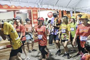 BIB: 
                            <button type="button" onclick="openModal(26305481)" class="btn btn-primary btn-sm float-right btn-popup" data-toggle="modal" data-target=".modal-high-quality">
                        <i class="fas fa-shopping-cart"></i> Add to Cart
                    </button>
                                            <button type="button" onclick="isThisMe(26305481, true)" class="btn btn-success btn-sm float-right btn-popup btn-isme hidden" data-toggle="tooltip" data-placement="bottom" title="นี่คือรูปของคุณใช่ไหม คลิกที่นี่เพื่อเอาเข้าอัลบั้ม">
                        <i class="fas fa-plus"></i> Add to album
                    </button>
                    <button type="button" onclick="isThisMe(26305481, false)" class="btn btn-warning btn-sm float-right btn-popup btn-isnotme hidden">
                        <i class="fas fa-ban"></i> Remove from album
                    </button>