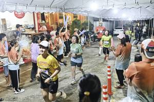 BIB: 
                            <button type="button" onclick="openModal(26305068)" class="btn btn-primary btn-sm float-right btn-popup" data-toggle="modal" data-target=".modal-high-quality">
                        <i class="fas fa-shopping-cart"></i> Add to Cart
                    </button>
                                            <button type="button" onclick="isThisMe(26305068, true)" class="btn btn-success btn-sm float-right btn-popup btn-isme hidden" data-toggle="tooltip" data-placement="bottom" title="นี่คือรูปของคุณใช่ไหม คลิกที่นี่เพื่อเอาเข้าอัลบั้ม">
                        <i class="fas fa-plus"></i> Add to album
                    </button>
                    <button type="button" onclick="isThisMe(26305068, false)" class="btn btn-warning btn-sm float-right btn-popup btn-isnotme hidden">
                        <i class="fas fa-ban"></i> Remove from album
                    </button>