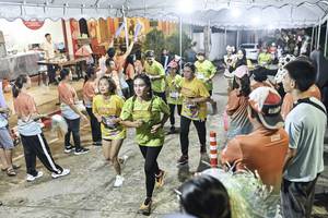 BIB: 
                            <button type="button" onclick="openModal(26305241)" class="btn btn-primary btn-sm float-right btn-popup" data-toggle="modal" data-target=".modal-high-quality">
                        <i class="fas fa-shopping-cart"></i> Add to Cart
                    </button>
                                            <button type="button" onclick="isThisMe(26305241, true)" class="btn btn-success btn-sm float-right btn-popup btn-isme hidden" data-toggle="tooltip" data-placement="bottom" title="นี่คือรูปของคุณใช่ไหม คลิกที่นี่เพื่อเอาเข้าอัลบั้ม">
                        <i class="fas fa-plus"></i> Add to album
                    </button>
                    <button type="button" onclick="isThisMe(26305241, false)" class="btn btn-warning btn-sm float-right btn-popup btn-isnotme hidden">
                        <i class="fas fa-ban"></i> Remove from album
                    </button>