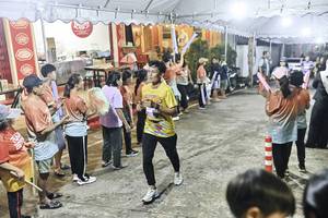 BIB: 
                            <button type="button" onclick="openModal(26304754)" class="btn btn-primary btn-sm float-right btn-popup" data-toggle="modal" data-target=".modal-high-quality">
                        <i class="fas fa-shopping-cart"></i> Add to Cart
                    </button>
                                            <button type="button" onclick="isThisMe(26304754, true)" class="btn btn-success btn-sm float-right btn-popup btn-isme hidden" data-toggle="tooltip" data-placement="bottom" title="นี่คือรูปของคุณใช่ไหม คลิกที่นี่เพื่อเอาเข้าอัลบั้ม">
                        <i class="fas fa-plus"></i> Add to album
                    </button>
                    <button type="button" onclick="isThisMe(26304754, false)" class="btn btn-warning btn-sm float-right btn-popup btn-isnotme hidden">
                        <i class="fas fa-ban"></i> Remove from album
                    </button>