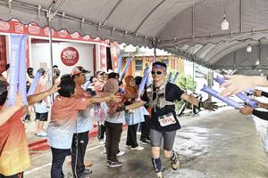 BIB: 
                            <button type="button" onclick="openModal(26303871)" class="btn btn-primary btn-sm float-right btn-popup" data-toggle="modal" data-target=".modal-high-quality">
                        <i class="fas fa-shopping-cart"></i> Add to Cart
                    </button>
                                            <button type="button" onclick="isThisMe(26303871, true)" class="btn btn-success btn-sm float-right btn-popup btn-isme hidden" data-toggle="tooltip" data-placement="bottom" title="นี่คือรูปของคุณใช่ไหม คลิกที่นี่เพื่อเอาเข้าอัลบั้ม">
                        <i class="fas fa-plus"></i> Add to album
                    </button>
                    <button type="button" onclick="isThisMe(26303871, false)" class="btn btn-warning btn-sm float-right btn-popup btn-isnotme hidden">
                        <i class="fas fa-ban"></i> Remove from album
                    </button>