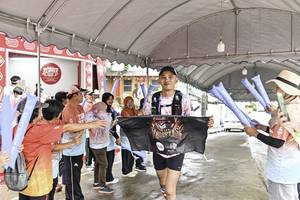 BIB: 
                            <button type="button" onclick="openModal(26303878)" class="btn btn-primary btn-sm float-right btn-popup" data-toggle="modal" data-target=".modal-high-quality">
                        <i class="fas fa-shopping-cart"></i> Add to Cart
                    </button>
                                            <button type="button" onclick="isThisMe(26303878, true)" class="btn btn-success btn-sm float-right btn-popup btn-isme hidden" data-toggle="tooltip" data-placement="bottom" title="นี่คือรูปของคุณใช่ไหม คลิกที่นี่เพื่อเอาเข้าอัลบั้ม">
                        <i class="fas fa-plus"></i> Add to album
                    </button>
                    <button type="button" onclick="isThisMe(26303878, false)" class="btn btn-warning btn-sm float-right btn-popup btn-isnotme hidden">
                        <i class="fas fa-ban"></i> Remove from album
                    </button>