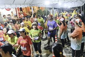 BIB: 
                            <button type="button" onclick="openModal(26305313)" class="btn btn-primary btn-sm float-right btn-popup" data-toggle="modal" data-target=".modal-high-quality">
                        <i class="fas fa-shopping-cart"></i> Add to Cart
                    </button>
                                            <button type="button" onclick="isThisMe(26305313, true)" class="btn btn-success btn-sm float-right btn-popup btn-isme hidden" data-toggle="tooltip" data-placement="bottom" title="นี่คือรูปของคุณใช่ไหม คลิกที่นี่เพื่อเอาเข้าอัลบั้ม">
                        <i class="fas fa-plus"></i> Add to album
                    </button>
                    <button type="button" onclick="isThisMe(26305313, false)" class="btn btn-warning btn-sm float-right btn-popup btn-isnotme hidden">
                        <i class="fas fa-ban"></i> Remove from album
                    </button>