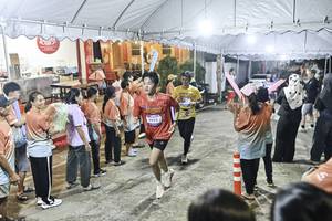 BIB: 
                            <button type="button" onclick="openModal(26304748)" class="btn btn-primary btn-sm float-right btn-popup" data-toggle="modal" data-target=".modal-high-quality">
                        <i class="fas fa-shopping-cart"></i> Add to Cart
                    </button>
                                            <button type="button" onclick="isThisMe(26304748, true)" class="btn btn-success btn-sm float-right btn-popup btn-isme hidden" data-toggle="tooltip" data-placement="bottom" title="นี่คือรูปของคุณใช่ไหม คลิกที่นี่เพื่อเอาเข้าอัลบั้ม">
                        <i class="fas fa-plus"></i> Add to album
                    </button>
                    <button type="button" onclick="isThisMe(26304748, false)" class="btn btn-warning btn-sm float-right btn-popup btn-isnotme hidden">
                        <i class="fas fa-ban"></i> Remove from album
                    </button>