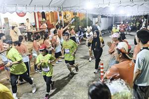 BIB: 
                            <button type="button" onclick="openModal(26305246)" class="btn btn-primary btn-sm float-right btn-popup" data-toggle="modal" data-target=".modal-high-quality">
                        <i class="fas fa-shopping-cart"></i> Add to Cart
                    </button>
                                            <button type="button" onclick="isThisMe(26305246, true)" class="btn btn-success btn-sm float-right btn-popup btn-isme hidden" data-toggle="tooltip" data-placement="bottom" title="นี่คือรูปของคุณใช่ไหม คลิกที่นี่เพื่อเอาเข้าอัลบั้ม">
                        <i class="fas fa-plus"></i> Add to album
                    </button>
                    <button type="button" onclick="isThisMe(26305246, false)" class="btn btn-warning btn-sm float-right btn-popup btn-isnotme hidden">
                        <i class="fas fa-ban"></i> Remove from album
                    </button>