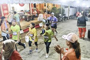 BIB: 
                            <button type="button" onclick="openModal(26306056)" class="btn btn-primary btn-sm float-right btn-popup" data-toggle="modal" data-target=".modal-high-quality">
                        <i class="fas fa-shopping-cart"></i> Add to Cart
                    </button>
                                            <button type="button" onclick="isThisMe(26306056, true)" class="btn btn-success btn-sm float-right btn-popup btn-isme hidden" data-toggle="tooltip" data-placement="bottom" title="นี่คือรูปของคุณใช่ไหม คลิกที่นี่เพื่อเอาเข้าอัลบั้ม">
                        <i class="fas fa-plus"></i> Add to album
                    </button>
                    <button type="button" onclick="isThisMe(26306056, false)" class="btn btn-warning btn-sm float-right btn-popup btn-isnotme hidden">
                        <i class="fas fa-ban"></i> Remove from album
                    </button>