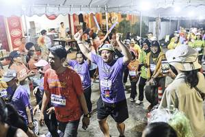 BIB: 
                            <button type="button" onclick="openModal(26305466)" class="btn btn-primary btn-sm float-right btn-popup" data-toggle="modal" data-target=".modal-high-quality">
                        <i class="fas fa-shopping-cart"></i> Add to Cart
                    </button>
                                            <button type="button" onclick="isThisMe(26305466, true)" class="btn btn-success btn-sm float-right btn-popup btn-isme hidden" data-toggle="tooltip" data-placement="bottom" title="นี่คือรูปของคุณใช่ไหม คลิกที่นี่เพื่อเอาเข้าอัลบั้ม">
                        <i class="fas fa-plus"></i> Add to album
                    </button>
                    <button type="button" onclick="isThisMe(26305466, false)" class="btn btn-warning btn-sm float-right btn-popup btn-isnotme hidden">
                        <i class="fas fa-ban"></i> Remove from album
                    </button>