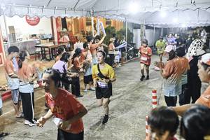 BIB: 
                            <button type="button" onclick="openModal(26304929)" class="btn btn-primary btn-sm float-right btn-popup" data-toggle="modal" data-target=".modal-high-quality">
                        <i class="fas fa-shopping-cart"></i> Add to Cart
                    </button>
                                            <button type="button" onclick="isThisMe(26304929, true)" class="btn btn-success btn-sm float-right btn-popup btn-isme hidden" data-toggle="tooltip" data-placement="bottom" title="นี่คือรูปของคุณใช่ไหม คลิกที่นี่เพื่อเอาเข้าอัลบั้ม">
                        <i class="fas fa-plus"></i> Add to album
                    </button>
                    <button type="button" onclick="isThisMe(26304929, false)" class="btn btn-warning btn-sm float-right btn-popup btn-isnotme hidden">
                        <i class="fas fa-ban"></i> Remove from album
                    </button>