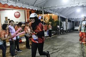 BIB: 
                            <button type="button" onclick="openModal(26304391)" class="btn btn-primary btn-sm float-right btn-popup" data-toggle="modal" data-target=".modal-high-quality">
                        <i class="fas fa-shopping-cart"></i> Add to Cart
                    </button>
                                            <button type="button" onclick="isThisMe(26304391, true)" class="btn btn-success btn-sm float-right btn-popup btn-isme hidden" data-toggle="tooltip" data-placement="bottom" title="นี่คือรูปของคุณใช่ไหม คลิกที่นี่เพื่อเอาเข้าอัลบั้ม">
                        <i class="fas fa-plus"></i> Add to album
                    </button>
                    <button type="button" onclick="isThisMe(26304391, false)" class="btn btn-warning btn-sm float-right btn-popup btn-isnotme hidden">
                        <i class="fas fa-ban"></i> Remove from album
                    </button>