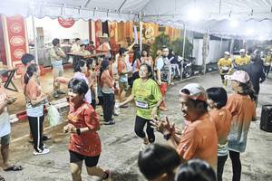 BIB: 
                            <button type="button" onclick="openModal(26305676)" class="btn btn-primary btn-sm float-right btn-popup" data-toggle="modal" data-target=".modal-high-quality">
                        <i class="fas fa-shopping-cart"></i> Add to Cart
                    </button>
                                            <button type="button" onclick="isThisMe(26305676, true)" class="btn btn-success btn-sm float-right btn-popup btn-isme hidden" data-toggle="tooltip" data-placement="bottom" title="นี่คือรูปของคุณใช่ไหม คลิกที่นี่เพื่อเอาเข้าอัลบั้ม">
                        <i class="fas fa-plus"></i> Add to album
                    </button>
                    <button type="button" onclick="isThisMe(26305676, false)" class="btn btn-warning btn-sm float-right btn-popup btn-isnotme hidden">
                        <i class="fas fa-ban"></i> Remove from album
                    </button>