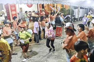 BIB: 
                            <button type="button" onclick="openModal(26305663)" class="btn btn-primary btn-sm float-right btn-popup" data-toggle="modal" data-target=".modal-high-quality">
                        <i class="fas fa-shopping-cart"></i> Add to Cart
                    </button>
                                            <button type="button" onclick="isThisMe(26305663, true)" class="btn btn-success btn-sm float-right btn-popup btn-isme hidden" data-toggle="tooltip" data-placement="bottom" title="นี่คือรูปของคุณใช่ไหม คลิกที่นี่เพื่อเอาเข้าอัลบั้ม">
                        <i class="fas fa-plus"></i> Add to album
                    </button>
                    <button type="button" onclick="isThisMe(26305663, false)" class="btn btn-warning btn-sm float-right btn-popup btn-isnotme hidden">
                        <i class="fas fa-ban"></i> Remove from album
                    </button>