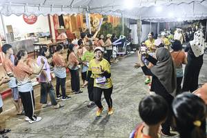 BIB: 
                            <button type="button" onclick="openModal(26304952)" class="btn btn-primary btn-sm float-right btn-popup" data-toggle="modal" data-target=".modal-high-quality">
                        <i class="fas fa-shopping-cart"></i> Add to Cart
                    </button>
                                            <button type="button" onclick="isThisMe(26304952, true)" class="btn btn-success btn-sm float-right btn-popup btn-isme hidden" data-toggle="tooltip" data-placement="bottom" title="นี่คือรูปของคุณใช่ไหม คลิกที่นี่เพื่อเอาเข้าอัลบั้ม">
                        <i class="fas fa-plus"></i> Add to album
                    </button>
                    <button type="button" onclick="isThisMe(26304952, false)" class="btn btn-warning btn-sm float-right btn-popup btn-isnotme hidden">
                        <i class="fas fa-ban"></i> Remove from album
                    </button>