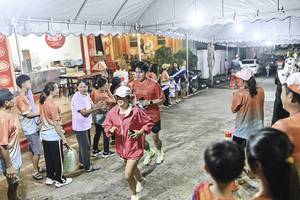 BIB: 
                            <button type="button" onclick="openModal(26304849)" class="btn btn-primary btn-sm float-right btn-popup" data-toggle="modal" data-target=".modal-high-quality">
                        <i class="fas fa-shopping-cart"></i> Add to Cart
                    </button>
                                            <button type="button" onclick="isThisMe(26304849, true)" class="btn btn-success btn-sm float-right btn-popup btn-isme hidden" data-toggle="tooltip" data-placement="bottom" title="นี่คือรูปของคุณใช่ไหม คลิกที่นี่เพื่อเอาเข้าอัลบั้ม">
                        <i class="fas fa-plus"></i> Add to album
                    </button>
                    <button type="button" onclick="isThisMe(26304849, false)" class="btn btn-warning btn-sm float-right btn-popup btn-isnotme hidden">
                        <i class="fas fa-ban"></i> Remove from album
                    </button>