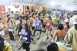 BIB: 
                            <button type="button" onclick="openModal(26305544)" class="btn btn-primary btn-sm float-right btn-popup" data-toggle="modal" data-target=".modal-high-quality">
                        <i class="fas fa-shopping-cart"></i> Add to Cart
                    </button>
                                            <button type="button" onclick="isThisMe(26305544, true)" class="btn btn-success btn-sm float-right btn-popup btn-isme hidden" data-toggle="tooltip" data-placement="bottom" title="นี่คือรูปของคุณใช่ไหม คลิกที่นี่เพื่อเอาเข้าอัลบั้ม">
                        <i class="fas fa-plus"></i> Add to album
                    </button>
                    <button type="button" onclick="isThisMe(26305544, false)" class="btn btn-warning btn-sm float-right btn-popup btn-isnotme hidden">
                        <i class="fas fa-ban"></i> Remove from album
                    </button>