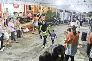 BIB: 
                            <button type="button" onclick="openModal(26305996)" class="btn btn-primary btn-sm float-right btn-popup" data-toggle="modal" data-target=".modal-high-quality">
                        <i class="fas fa-shopping-cart"></i> Add to Cart
                    </button>
                                            <button type="button" onclick="isThisMe(26305996, true)" class="btn btn-success btn-sm float-right btn-popup btn-isme hidden" data-toggle="tooltip" data-placement="bottom" title="นี่คือรูปของคุณใช่ไหม คลิกที่นี่เพื่อเอาเข้าอัลบั้ม">
                        <i class="fas fa-plus"></i> Add to album
                    </button>
                    <button type="button" onclick="isThisMe(26305996, false)" class="btn btn-warning btn-sm float-right btn-popup btn-isnotme hidden">
                        <i class="fas fa-ban"></i> Remove from album
                    </button>