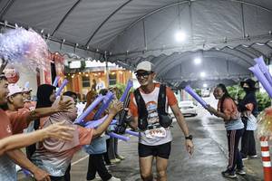 BIB: 
                            <button type="button" onclick="openModal(26304083)" class="btn btn-primary btn-sm float-right btn-popup" data-toggle="modal" data-target=".modal-high-quality">
                        <i class="fas fa-shopping-cart"></i> Add to Cart
                    </button>
                                            <button type="button" onclick="isThisMe(26304083, true)" class="btn btn-success btn-sm float-right btn-popup btn-isme hidden" data-toggle="tooltip" data-placement="bottom" title="นี่คือรูปของคุณใช่ไหม คลิกที่นี่เพื่อเอาเข้าอัลบั้ม">
                        <i class="fas fa-plus"></i> Add to album
                    </button>
                    <button type="button" onclick="isThisMe(26304083, false)" class="btn btn-warning btn-sm float-right btn-popup btn-isnotme hidden">
                        <i class="fas fa-ban"></i> Remove from album
                    </button>