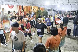 BIB: 
                            <button type="button" onclick="openModal(26305872)" class="btn btn-primary btn-sm float-right btn-popup" data-toggle="modal" data-target=".modal-high-quality">
                        <i class="fas fa-shopping-cart"></i> Add to Cart
                    </button>
                                            <button type="button" onclick="isThisMe(26305872, true)" class="btn btn-success btn-sm float-right btn-popup btn-isme hidden" data-toggle="tooltip" data-placement="bottom" title="นี่คือรูปของคุณใช่ไหม คลิกที่นี่เพื่อเอาเข้าอัลบั้ม">
                        <i class="fas fa-plus"></i> Add to album
                    </button>
                    <button type="button" onclick="isThisMe(26305872, false)" class="btn btn-warning btn-sm float-right btn-popup btn-isnotme hidden">
                        <i class="fas fa-ban"></i> Remove from album
                    </button>