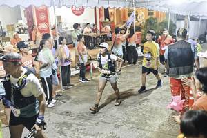 BIB: 
                            <button type="button" onclick="openModal(26305980)" class="btn btn-primary btn-sm float-right btn-popup" data-toggle="modal" data-target=".modal-high-quality">
                        <i class="fas fa-shopping-cart"></i> Add to Cart
                    </button>
                                            <button type="button" onclick="isThisMe(26305980, true)" class="btn btn-success btn-sm float-right btn-popup btn-isme hidden" data-toggle="tooltip" data-placement="bottom" title="นี่คือรูปของคุณใช่ไหม คลิกที่นี่เพื่อเอาเข้าอัลบั้ม">
                        <i class="fas fa-plus"></i> Add to album
                    </button>
                    <button type="button" onclick="isThisMe(26305980, false)" class="btn btn-warning btn-sm float-right btn-popup btn-isnotme hidden">
                        <i class="fas fa-ban"></i> Remove from album
                    </button>