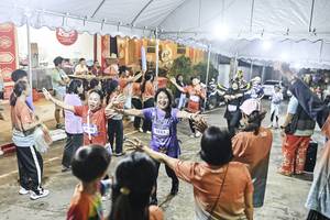 BIB: 
                            <button type="button" onclick="openModal(26305912)" class="btn btn-primary btn-sm float-right btn-popup" data-toggle="modal" data-target=".modal-high-quality">
                        <i class="fas fa-shopping-cart"></i> Add to Cart
                    </button>
                                            <button type="button" onclick="isThisMe(26305912, true)" class="btn btn-success btn-sm float-right btn-popup btn-isme hidden" data-toggle="tooltip" data-placement="bottom" title="นี่คือรูปของคุณใช่ไหม คลิกที่นี่เพื่อเอาเข้าอัลบั้ม">
                        <i class="fas fa-plus"></i> Add to album
                    </button>
                    <button type="button" onclick="isThisMe(26305912, false)" class="btn btn-warning btn-sm float-right btn-popup btn-isnotme hidden">
                        <i class="fas fa-ban"></i> Remove from album
                    </button>