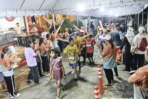 BIB: 
                            <button type="button" onclick="openModal(26305163)" class="btn btn-primary btn-sm float-right btn-popup" data-toggle="modal" data-target=".modal-high-quality">
                        <i class="fas fa-shopping-cart"></i> Add to Cart
                    </button>
                                            <button type="button" onclick="isThisMe(26305163, true)" class="btn btn-success btn-sm float-right btn-popup btn-isme hidden" data-toggle="tooltip" data-placement="bottom" title="นี่คือรูปของคุณใช่ไหม คลิกที่นี่เพื่อเอาเข้าอัลบั้ม">
                        <i class="fas fa-plus"></i> Add to album
                    </button>
                    <button type="button" onclick="isThisMe(26305163, false)" class="btn btn-warning btn-sm float-right btn-popup btn-isnotme hidden">
                        <i class="fas fa-ban"></i> Remove from album
                    </button>