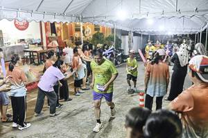 BIB: 
                            <button type="button" onclick="openModal(26304875)" class="btn btn-primary btn-sm float-right btn-popup" data-toggle="modal" data-target=".modal-high-quality">
                        <i class="fas fa-shopping-cart"></i> Add to Cart
                    </button>
                                            <button type="button" onclick="isThisMe(26304875, true)" class="btn btn-success btn-sm float-right btn-popup btn-isme hidden" data-toggle="tooltip" data-placement="bottom" title="นี่คือรูปของคุณใช่ไหม คลิกที่นี่เพื่อเอาเข้าอัลบั้ม">
                        <i class="fas fa-plus"></i> Add to album
                    </button>
                    <button type="button" onclick="isThisMe(26304875, false)" class="btn btn-warning btn-sm float-right btn-popup btn-isnotme hidden">
                        <i class="fas fa-ban"></i> Remove from album
                    </button>