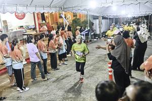 BIB: 
                            <button type="button" onclick="openModal(26304948)" class="btn btn-primary btn-sm float-right btn-popup" data-toggle="modal" data-target=".modal-high-quality">
                        <i class="fas fa-shopping-cart"></i> Add to Cart
                    </button>
                                            <button type="button" onclick="isThisMe(26304948, true)" class="btn btn-success btn-sm float-right btn-popup btn-isme hidden" data-toggle="tooltip" data-placement="bottom" title="นี่คือรูปของคุณใช่ไหม คลิกที่นี่เพื่อเอาเข้าอัลบั้ม">
                        <i class="fas fa-plus"></i> Add to album
                    </button>
                    <button type="button" onclick="isThisMe(26304948, false)" class="btn btn-warning btn-sm float-right btn-popup btn-isnotme hidden">
                        <i class="fas fa-ban"></i> Remove from album
                    </button>