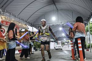 BIB: 
                            <button type="button" onclick="openModal(26304163)" class="btn btn-primary btn-sm float-right btn-popup" data-toggle="modal" data-target=".modal-high-quality">
                        <i class="fas fa-shopping-cart"></i> Add to Cart
                    </button>
                                            <button type="button" onclick="isThisMe(26304163, true)" class="btn btn-success btn-sm float-right btn-popup btn-isme hidden" data-toggle="tooltip" data-placement="bottom" title="นี่คือรูปของคุณใช่ไหม คลิกที่นี่เพื่อเอาเข้าอัลบั้ม">
                        <i class="fas fa-plus"></i> Add to album
                    </button>
                    <button type="button" onclick="isThisMe(26304163, false)" class="btn btn-warning btn-sm float-right btn-popup btn-isnotme hidden">
                        <i class="fas fa-ban"></i> Remove from album
                    </button>