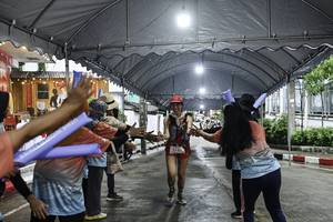 BIB: 
                            <button type="button" onclick="openModal(26304041)" class="btn btn-primary btn-sm float-right btn-popup" data-toggle="modal" data-target=".modal-high-quality">
                        <i class="fas fa-shopping-cart"></i> Add to Cart
                    </button>
                                            <button type="button" onclick="isThisMe(26304041, true)" class="btn btn-success btn-sm float-right btn-popup btn-isme hidden" data-toggle="tooltip" data-placement="bottom" title="นี่คือรูปของคุณใช่ไหม คลิกที่นี่เพื่อเอาเข้าอัลบั้ม">
                        <i class="fas fa-plus"></i> Add to album
                    </button>
                    <button type="button" onclick="isThisMe(26304041, false)" class="btn btn-warning btn-sm float-right btn-popup btn-isnotme hidden">
                        <i class="fas fa-ban"></i> Remove from album
                    </button>