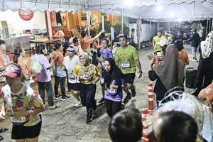 BIB: 
                            <button type="button" onclick="openModal(26305008)" class="btn btn-primary btn-sm float-right btn-popup" data-toggle="modal" data-target=".modal-high-quality">
                        <i class="fas fa-shopping-cart"></i> Add to Cart
                    </button>
                                            <button type="button" onclick="isThisMe(26305008, true)" class="btn btn-success btn-sm float-right btn-popup btn-isme hidden" data-toggle="tooltip" data-placement="bottom" title="นี่คือรูปของคุณใช่ไหม คลิกที่นี่เพื่อเอาเข้าอัลบั้ม">
                        <i class="fas fa-plus"></i> Add to album
                    </button>
                    <button type="button" onclick="isThisMe(26305008, false)" class="btn btn-warning btn-sm float-right btn-popup btn-isnotme hidden">
                        <i class="fas fa-ban"></i> Remove from album
                    </button>