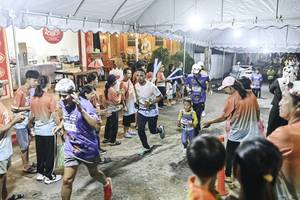 BIB: 
                            <button type="button" onclick="openModal(26304859)" class="btn btn-primary btn-sm float-right btn-popup" data-toggle="modal" data-target=".modal-high-quality">
                        <i class="fas fa-shopping-cart"></i> Add to Cart
                    </button>
                                            <button type="button" onclick="isThisMe(26304859, true)" class="btn btn-success btn-sm float-right btn-popup btn-isme hidden" data-toggle="tooltip" data-placement="bottom" title="นี่คือรูปของคุณใช่ไหม คลิกที่นี่เพื่อเอาเข้าอัลบั้ม">
                        <i class="fas fa-plus"></i> Add to album
                    </button>
                    <button type="button" onclick="isThisMe(26304859, false)" class="btn btn-warning btn-sm float-right btn-popup btn-isnotme hidden">
                        <i class="fas fa-ban"></i> Remove from album
                    </button>