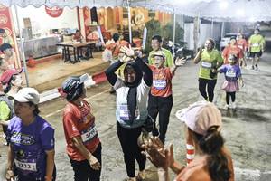 BIB: 
                            <button type="button" onclick="openModal(26306089)" class="btn btn-primary btn-sm float-right btn-popup" data-toggle="modal" data-target=".modal-high-quality">
                        <i class="fas fa-shopping-cart"></i> Add to Cart
                    </button>
                                            <button type="button" onclick="isThisMe(26306089, true)" class="btn btn-success btn-sm float-right btn-popup btn-isme hidden" data-toggle="tooltip" data-placement="bottom" title="นี่คือรูปของคุณใช่ไหม คลิกที่นี่เพื่อเอาเข้าอัลบั้ม">
                        <i class="fas fa-plus"></i> Add to album
                    </button>
                    <button type="button" onclick="isThisMe(26306089, false)" class="btn btn-warning btn-sm float-right btn-popup btn-isnotme hidden">
                        <i class="fas fa-ban"></i> Remove from album
                    </button>