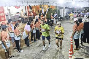 BIB: 
                            <button type="button" onclick="openModal(26305178)" class="btn btn-primary btn-sm float-right btn-popup" data-toggle="modal" data-target=".modal-high-quality">
                        <i class="fas fa-shopping-cart"></i> Add to Cart
                    </button>
                                            <button type="button" onclick="isThisMe(26305178, true)" class="btn btn-success btn-sm float-right btn-popup btn-isme hidden" data-toggle="tooltip" data-placement="bottom" title="นี่คือรูปของคุณใช่ไหม คลิกที่นี่เพื่อเอาเข้าอัลบั้ม">
                        <i class="fas fa-plus"></i> Add to album
                    </button>
                    <button type="button" onclick="isThisMe(26305178, false)" class="btn btn-warning btn-sm float-right btn-popup btn-isnotme hidden">
                        <i class="fas fa-ban"></i> Remove from album
                    </button>