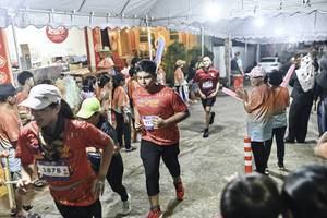 BIB: 
                            <button type="button" onclick="openModal(26304742)" class="btn btn-primary btn-sm float-right btn-popup" data-toggle="modal" data-target=".modal-high-quality">
                        <i class="fas fa-shopping-cart"></i> Add to Cart
                    </button>
                                            <button type="button" onclick="isThisMe(26304742, true)" class="btn btn-success btn-sm float-right btn-popup btn-isme hidden" data-toggle="tooltip" data-placement="bottom" title="นี่คือรูปของคุณใช่ไหม คลิกที่นี่เพื่อเอาเข้าอัลบั้ม">
                        <i class="fas fa-plus"></i> Add to album
                    </button>
                    <button type="button" onclick="isThisMe(26304742, false)" class="btn btn-warning btn-sm float-right btn-popup btn-isnotme hidden">
                        <i class="fas fa-ban"></i> Remove from album
                    </button>