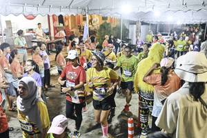 BIB: 
                            <button type="button" onclick="openModal(26305332)" class="btn btn-primary btn-sm float-right btn-popup" data-toggle="modal" data-target=".modal-high-quality">
                        <i class="fas fa-shopping-cart"></i> Add to Cart
                    </button>
                                            <button type="button" onclick="isThisMe(26305332, true)" class="btn btn-success btn-sm float-right btn-popup btn-isme hidden" data-toggle="tooltip" data-placement="bottom" title="นี่คือรูปของคุณใช่ไหม คลิกที่นี่เพื่อเอาเข้าอัลบั้ม">
                        <i class="fas fa-plus"></i> Add to album
                    </button>
                    <button type="button" onclick="isThisMe(26305332, false)" class="btn btn-warning btn-sm float-right btn-popup btn-isnotme hidden">
                        <i class="fas fa-ban"></i> Remove from album
                    </button>