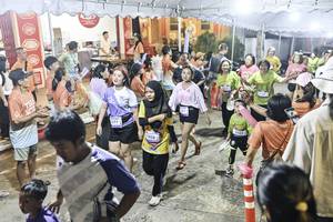 BIB: 
                            <button type="button" onclick="openModal(26305565)" class="btn btn-primary btn-sm float-right btn-popup" data-toggle="modal" data-target=".modal-high-quality">
                        <i class="fas fa-shopping-cart"></i> Add to Cart
                    </button>
                                            <button type="button" onclick="isThisMe(26305565, true)" class="btn btn-success btn-sm float-right btn-popup btn-isme hidden" data-toggle="tooltip" data-placement="bottom" title="นี่คือรูปของคุณใช่ไหม คลิกที่นี่เพื่อเอาเข้าอัลบั้ม">
                        <i class="fas fa-plus"></i> Add to album
                    </button>
                    <button type="button" onclick="isThisMe(26305565, false)" class="btn btn-warning btn-sm float-right btn-popup btn-isnotme hidden">
                        <i class="fas fa-ban"></i> Remove from album
                    </button>